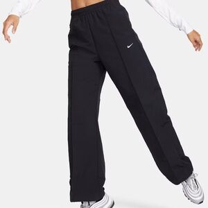 Nike Sportswear Everything Wovens